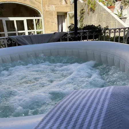 Casa Nannakola Homestay Naxxar